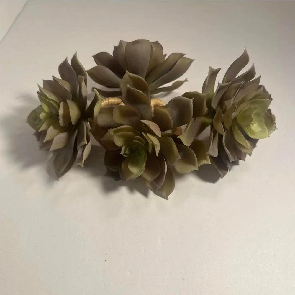 NWT Napkin Rings Lotus Green Faux Succulent Set Of 4 Garden rings